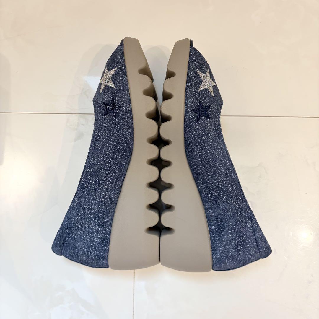 【ほぼ新品】ヒルズアヴェニュー 22.5 星柄 デニムパンプス ウエッジソール