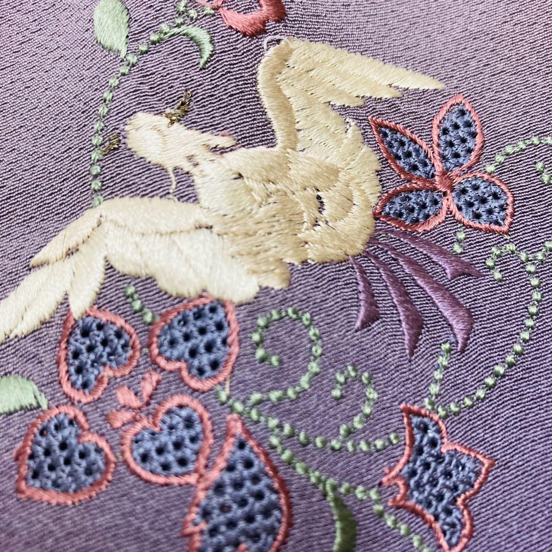 専用ページSN-109  蘇州刺繍に汕頭刺繍 付下げ 紋なし 正絹 広衿 袷