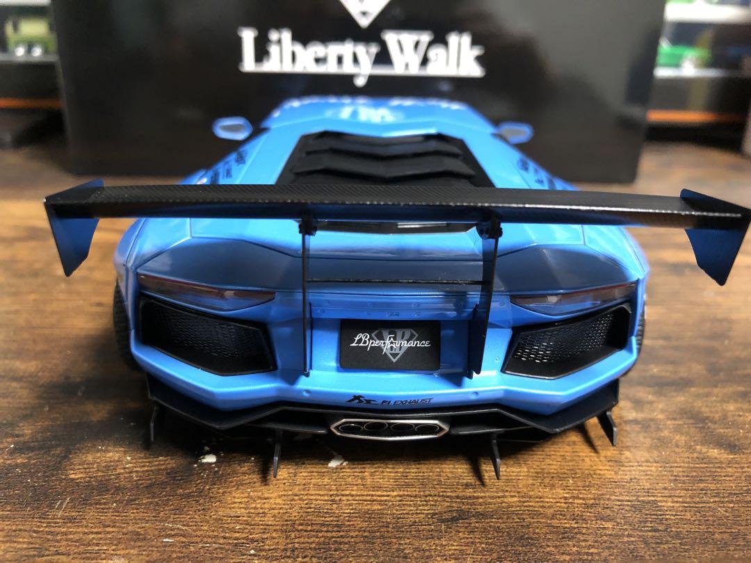 オートアート 1/18 リバティーウォーク ランボルギーニ アヴェンタドール