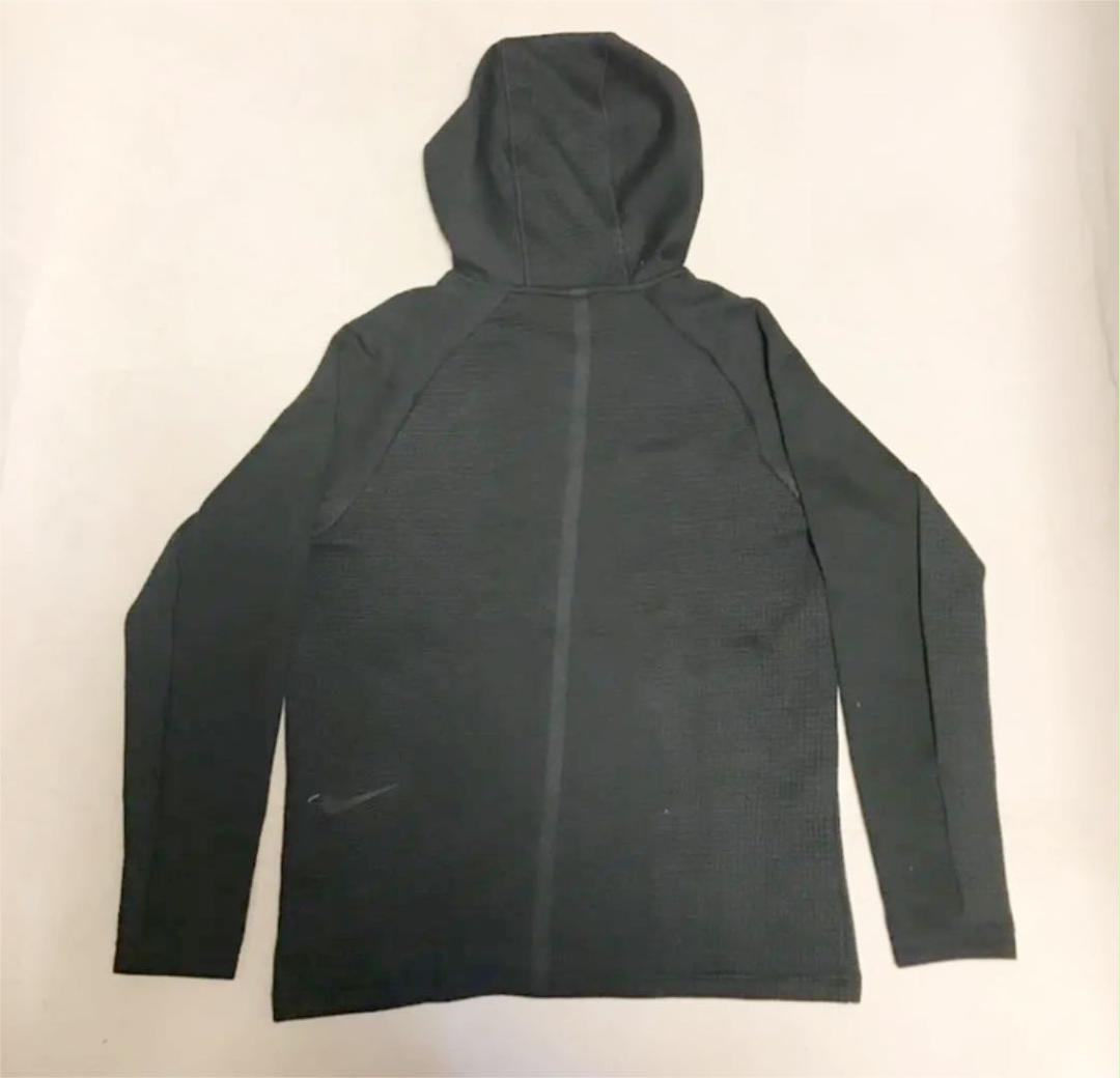 1370.NIKE フルジップフーディ