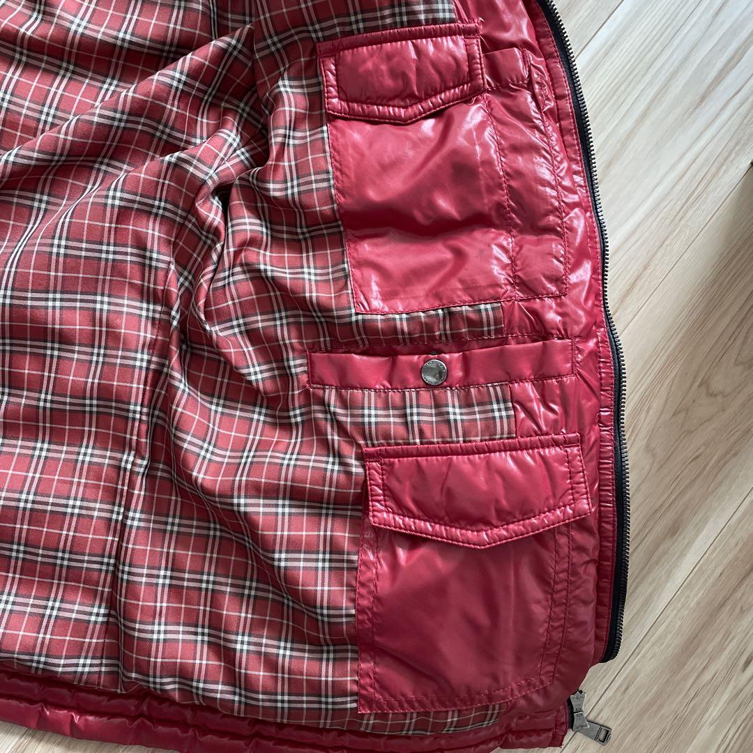 BURBERRY BLACK LABEL レッド ダウンジャケット
