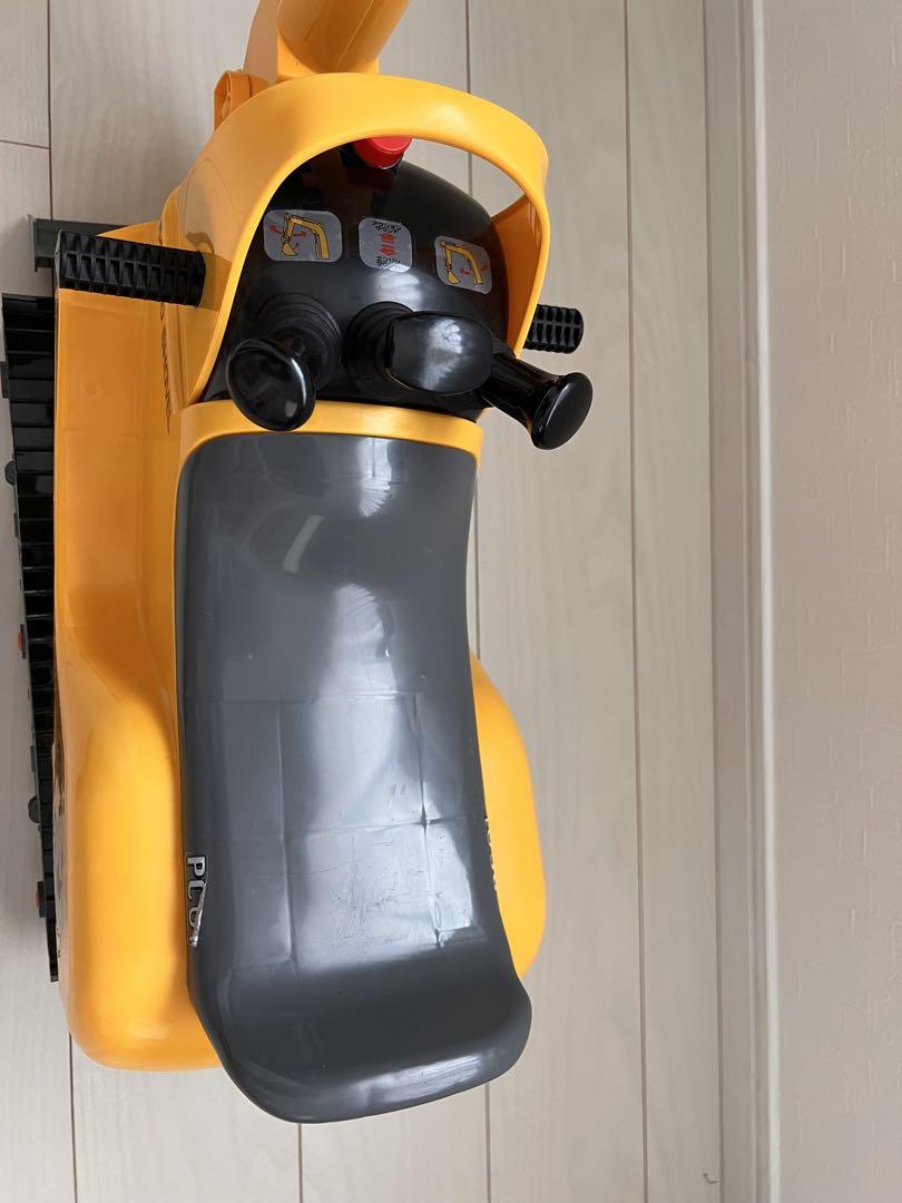 VOLVO A60H ダンプトラック　コマツショベルカー2点