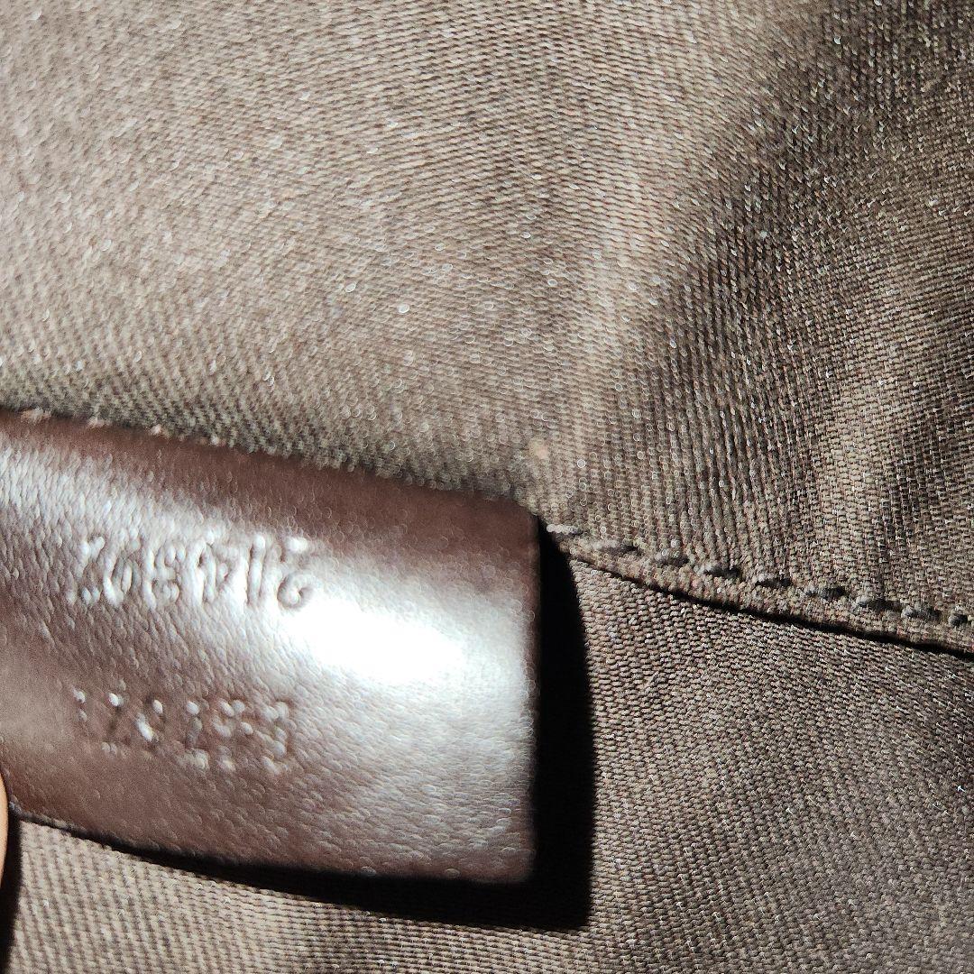 GUCCIショルダーミニバックGG ブラウンパンチングレザーキャンバス