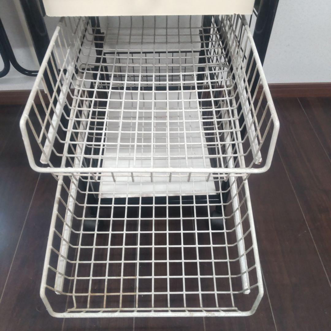 キャスター付き折りたたみデスク　PCデスク