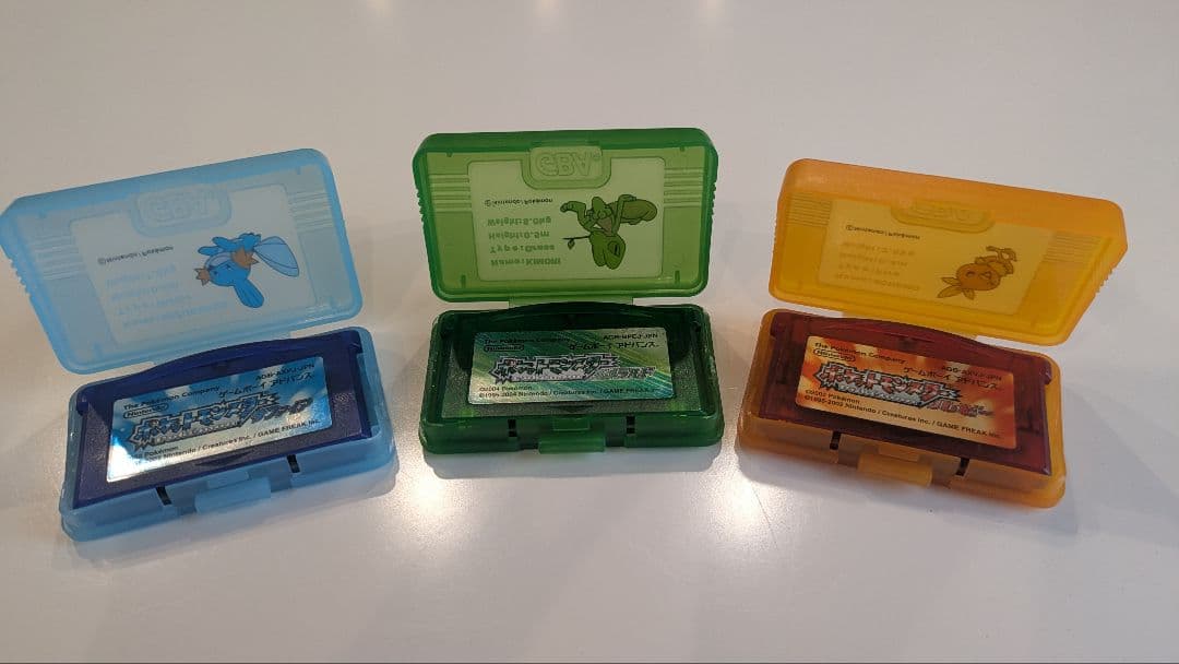 ポケモンソフト「サファイヤ、エメラルド、ルビー」セット　ケース付き！
