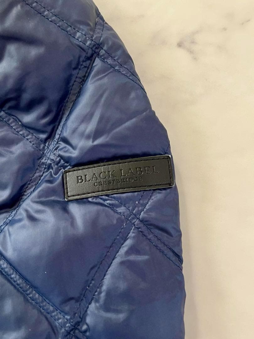 【美品】バーバリー ダウン ブラックレーベル クレストブリッジ M キルティング 【美品】バーバリー ダウン ブラックレーベル クレストブリッジ M キルティング