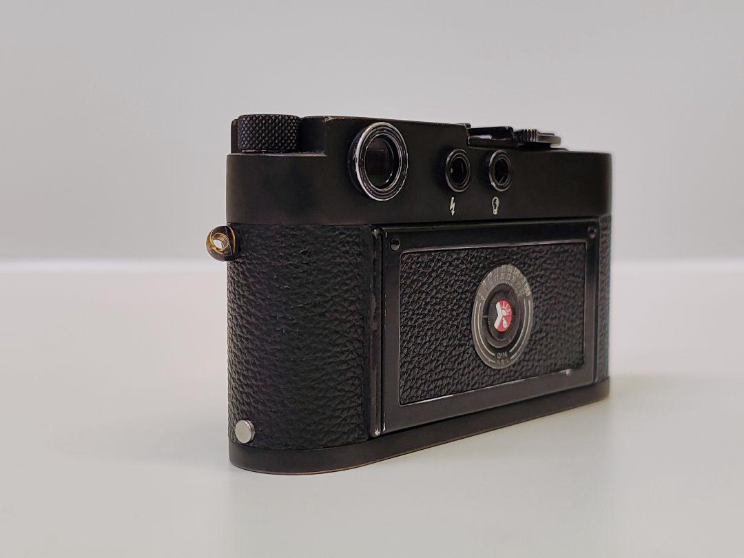 【整備済】Leica M2 ブラックペイント 後塗り ライカ 整備済】Leica M2 ブラックペイント 後塗り ライカ - メルカリ