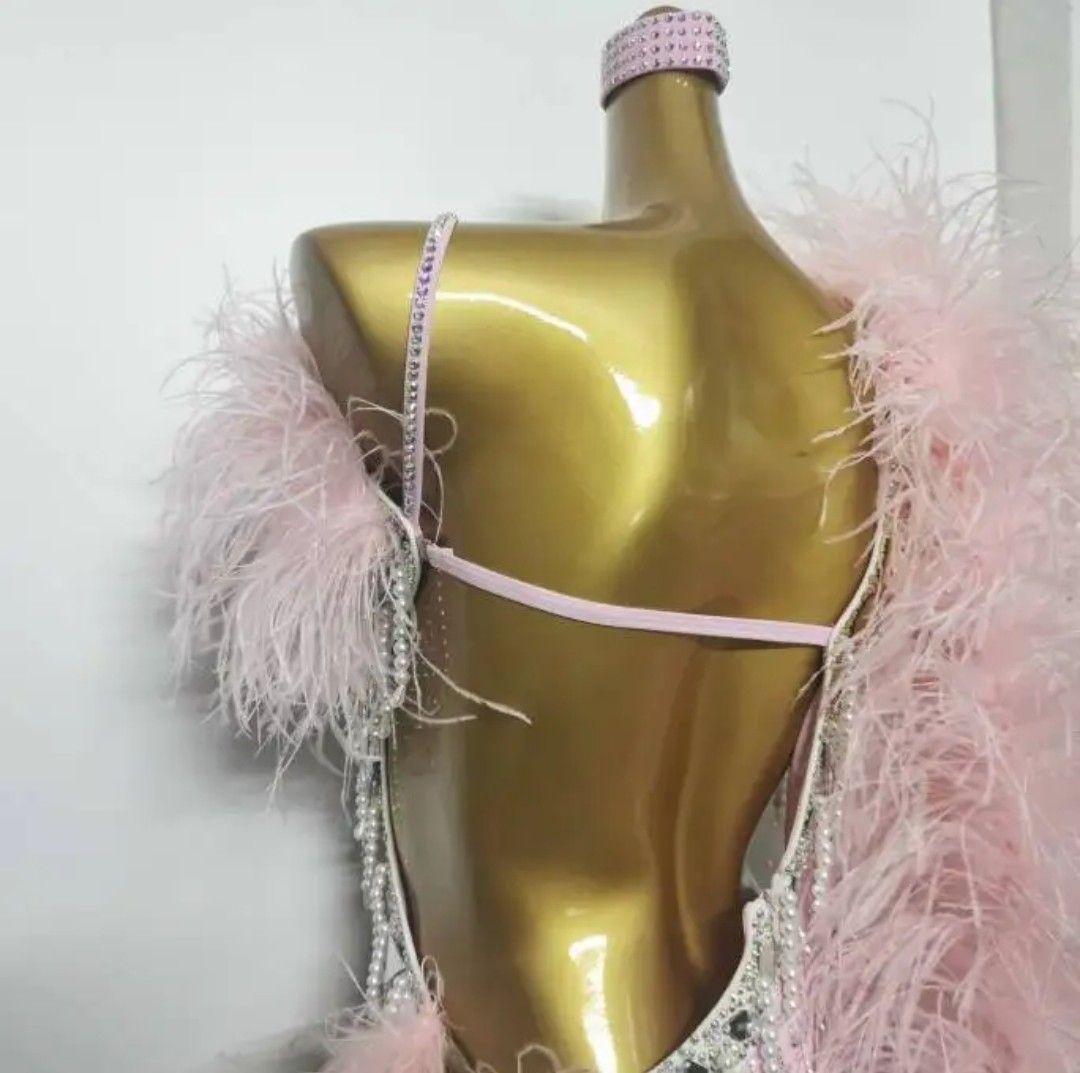ドレス