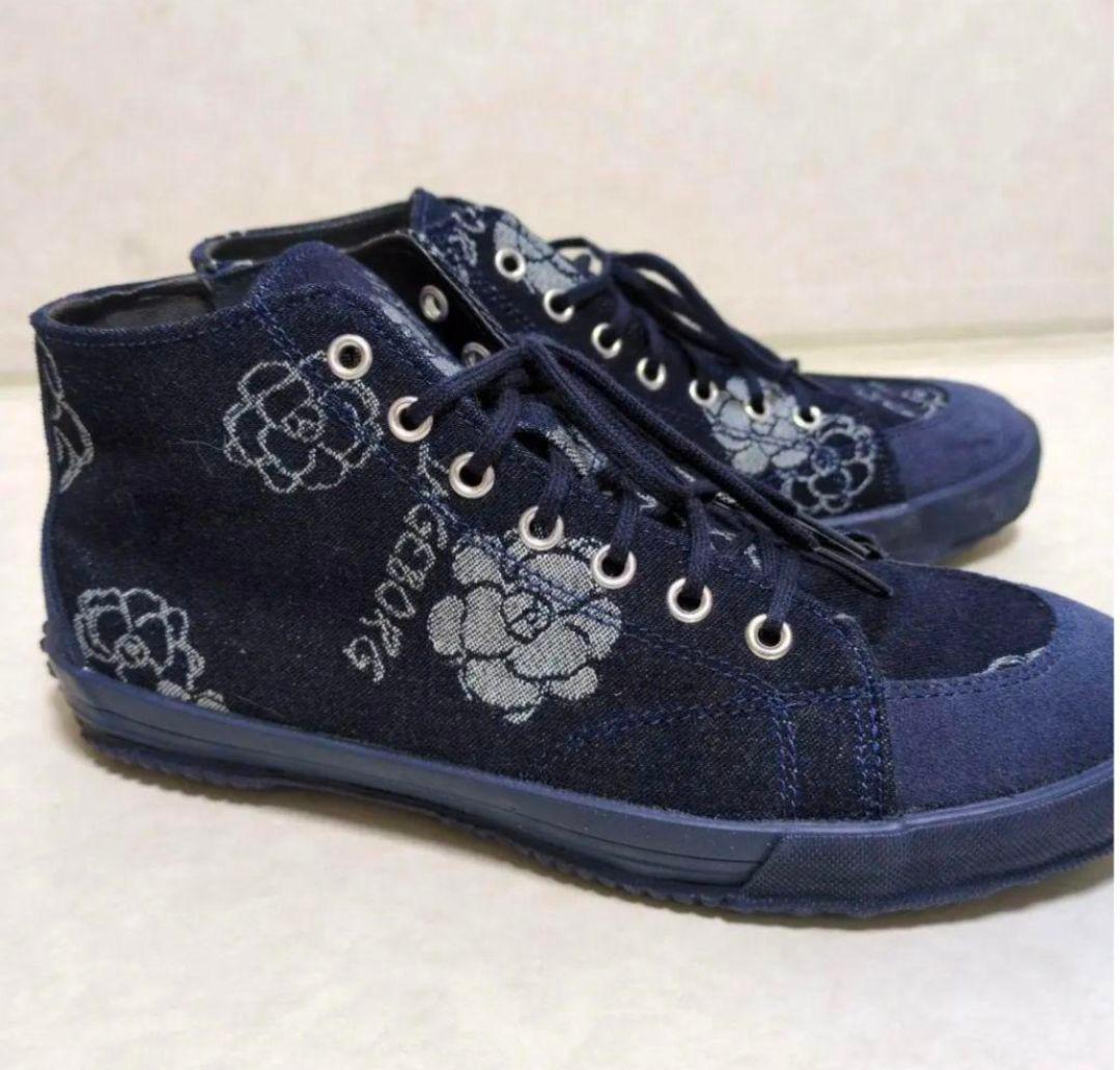 インゲボルグ SPINGLE MOVE スニーカー カメリア 23.5cm 美品 インゲボルグ SPINGLE MOVE スニーカー カメリア 23.5cm 美品