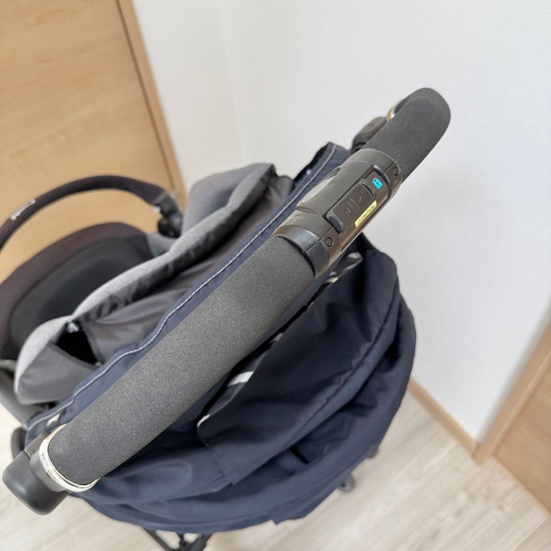 【美品】コンビ ベビーカー スゴカルα 4キャス エッグショック