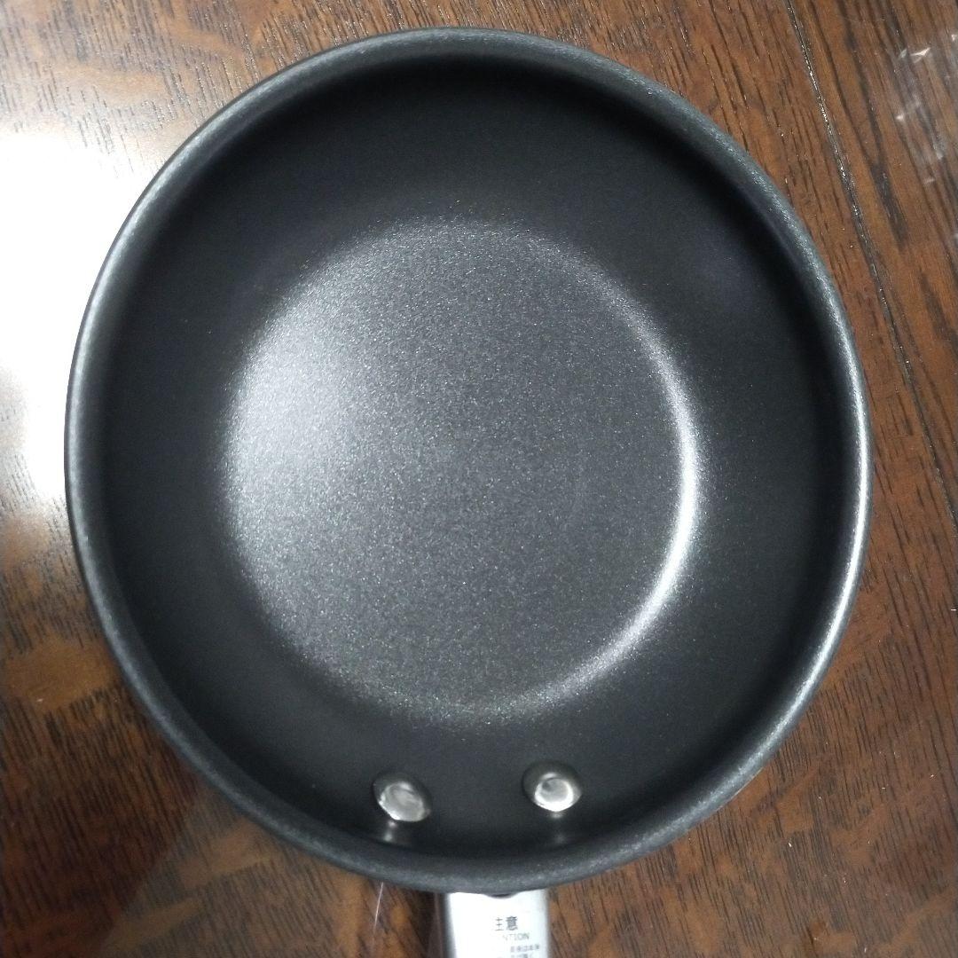 MEYER 蓋付きフライパン 18㎝ 新品 未使用 - メルカリ