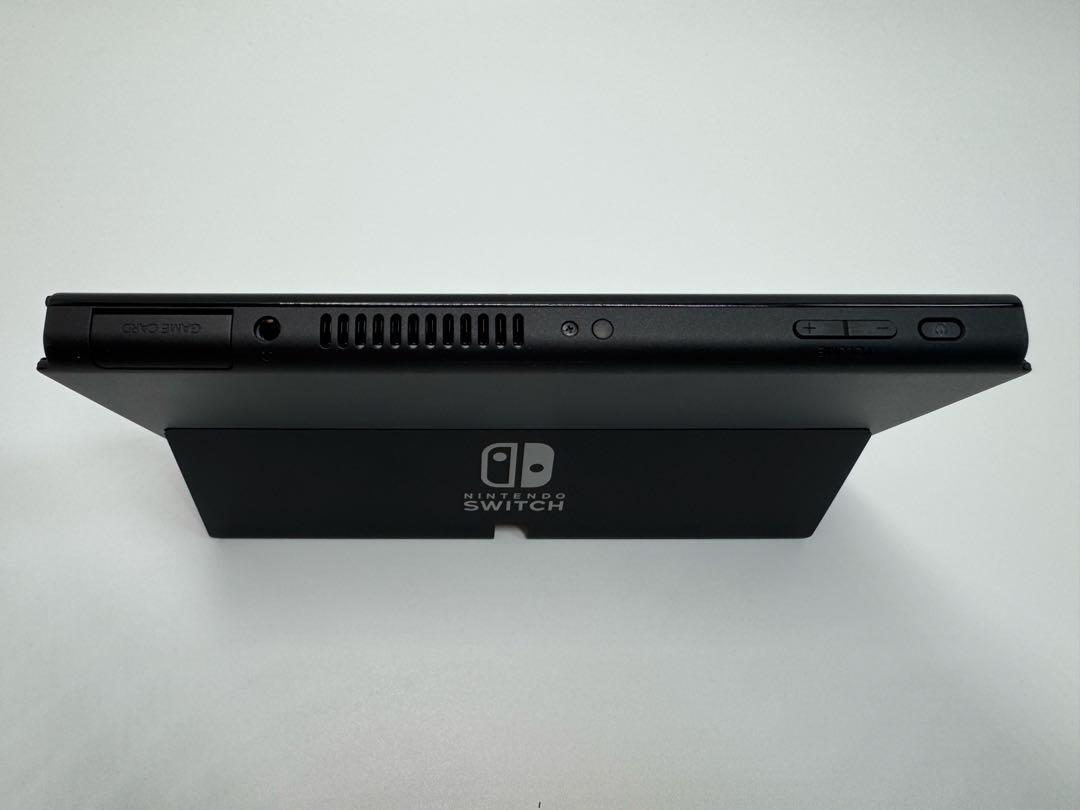 美品 Nintendo Switch 有機ELモデル 本体のみ