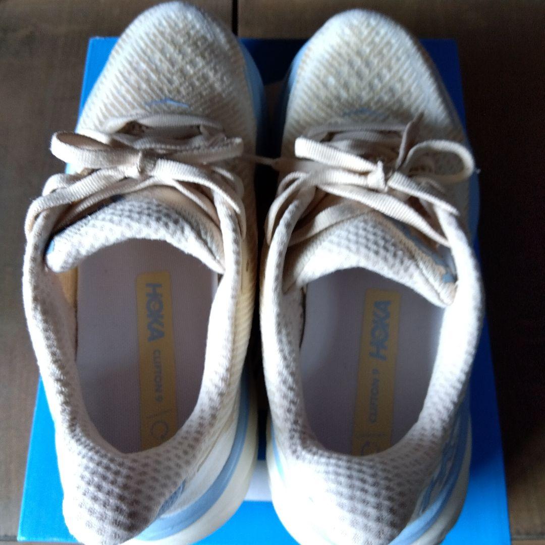 HOKA W CLIFTON 9 23.5cm オフホワイト
