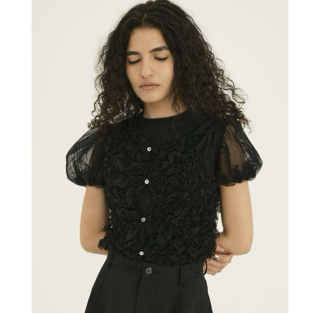 【6月限定お値下げ中】CLANE　TULLE VEST LAYERED TOPS CLANE TULLE VEST LAYERED TOPS（Tシャツ/カットソー）｜CLANE