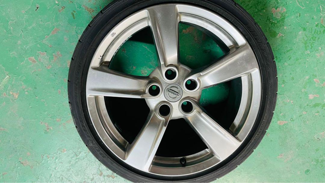 Z34 ホイール　18インチ 4本セット