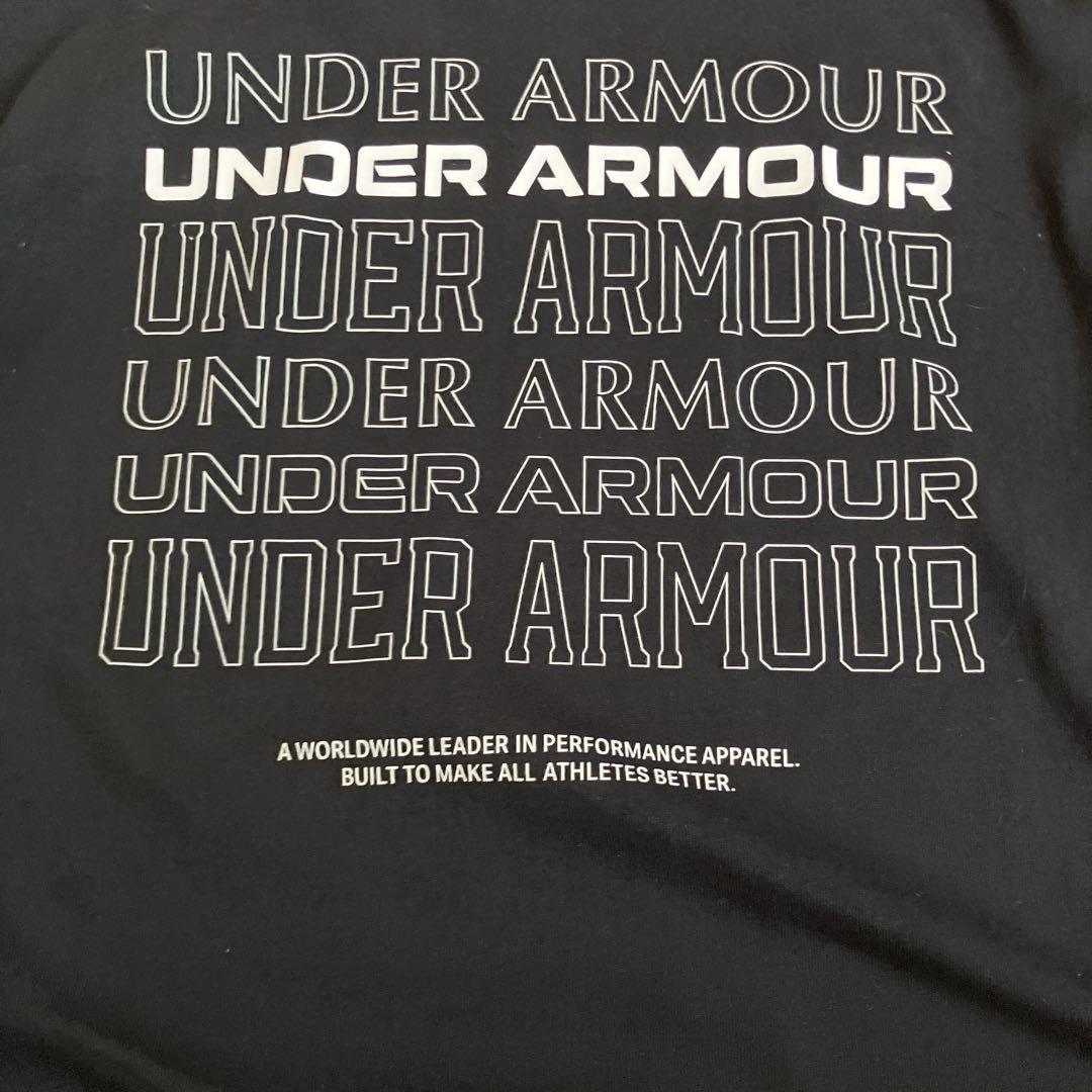 UNDER ARMOUR ブラック 長袖Tシャツ L - メルカリ