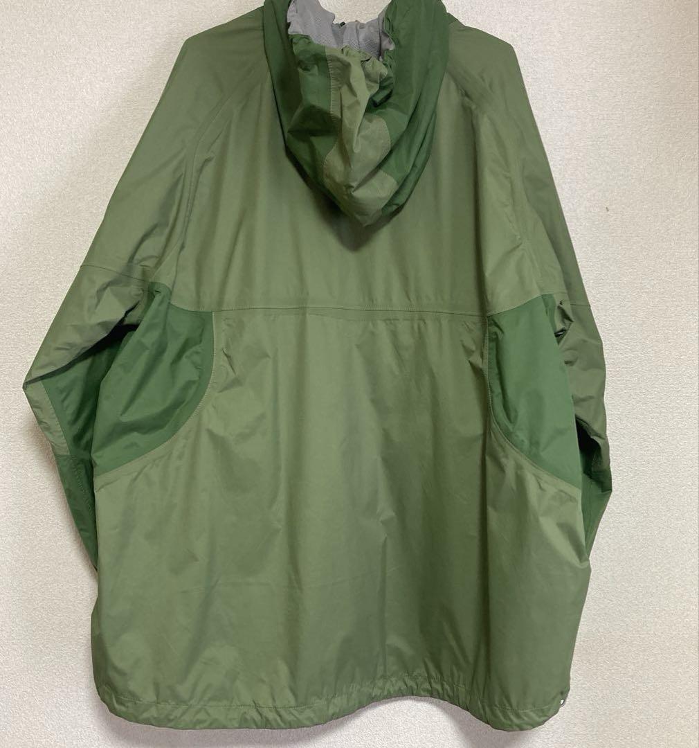 NIKE ACG マウンテンパーカー　オリーブグリーン