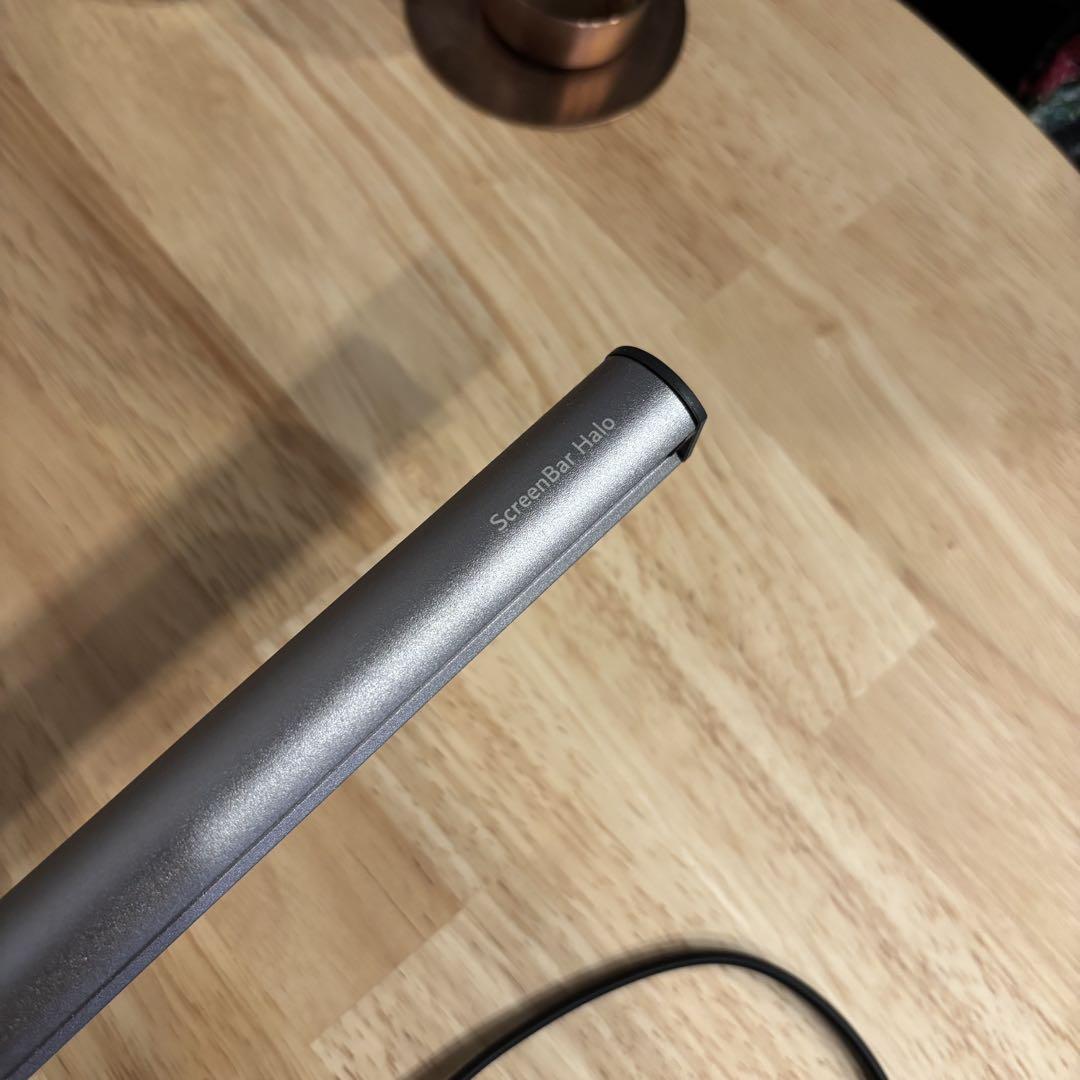 【美品】BenQ ScreenBar Halo