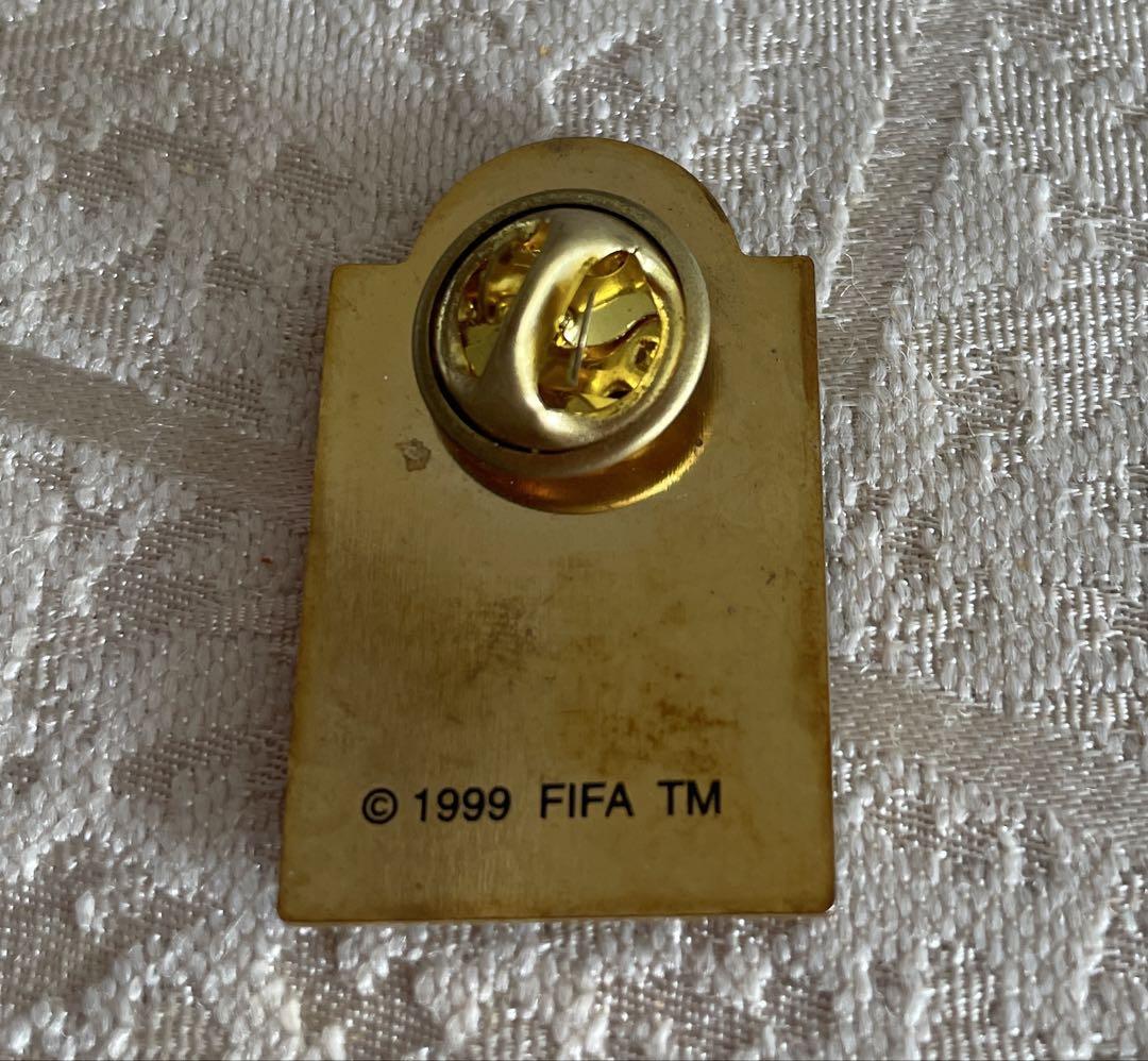2002FIFAワールドカップ　特製ピンバッチ 2002 FIFAワールドカップ 記念ピンバッジセット - メルカリ