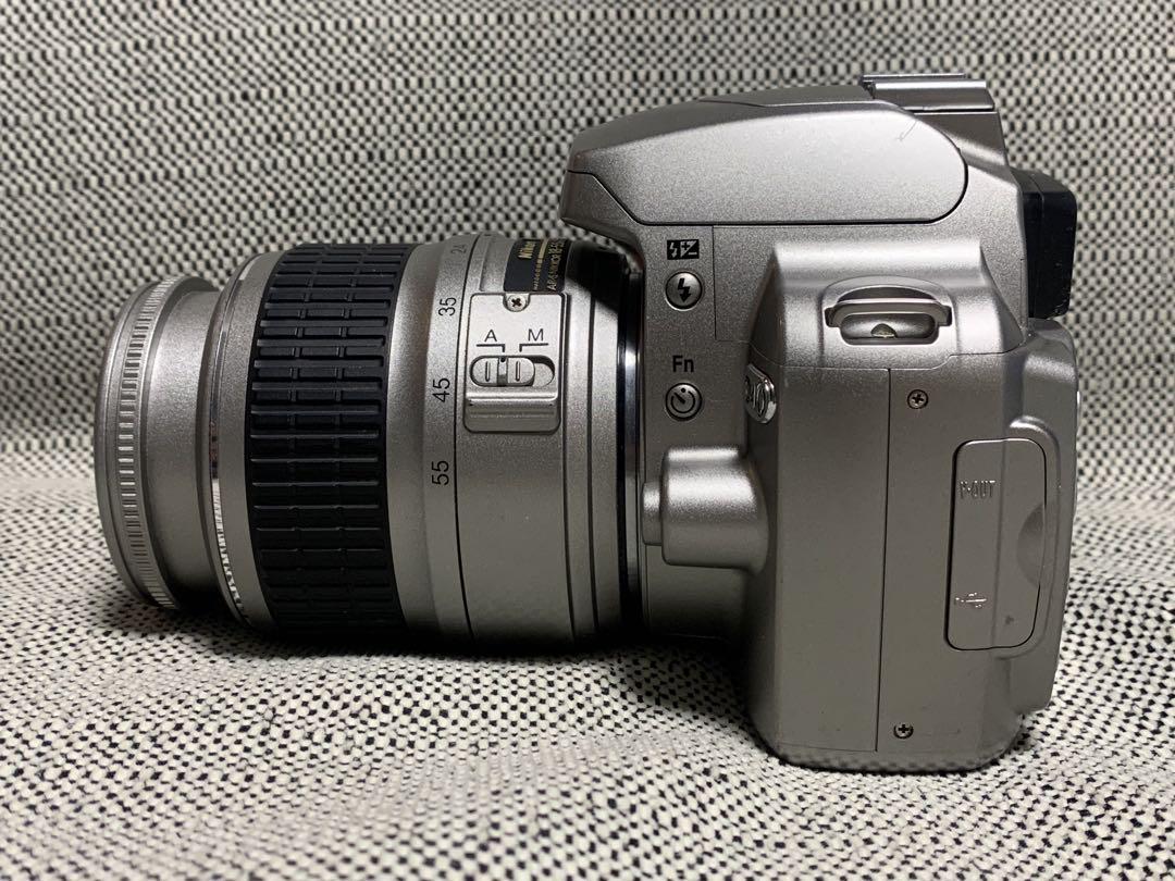 ニコン　D40　レンズキット　S数2034回　AF-S 18-55　シルバー