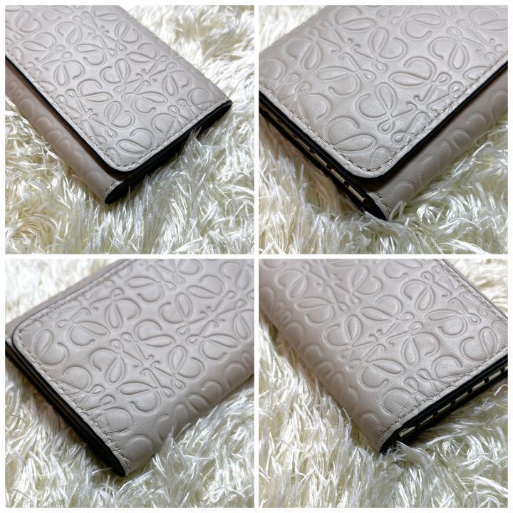 【美品】 ロエべ キーケース 6連 リピートアナグラム 型押し クリーム