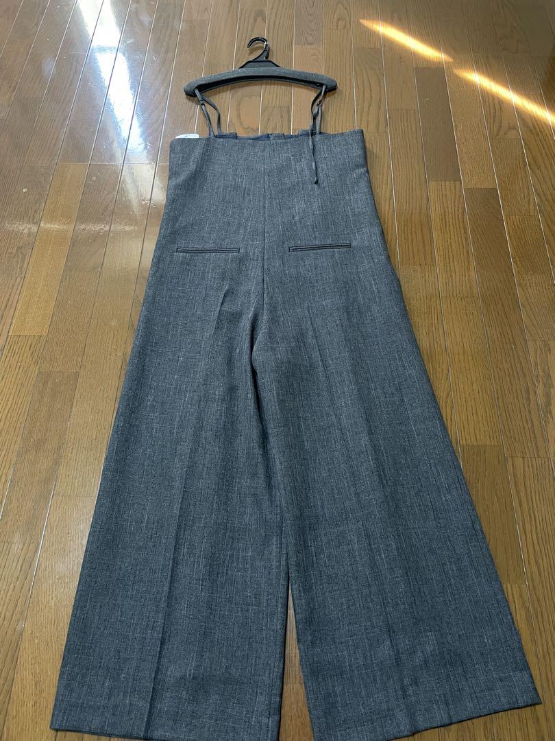 サロペット