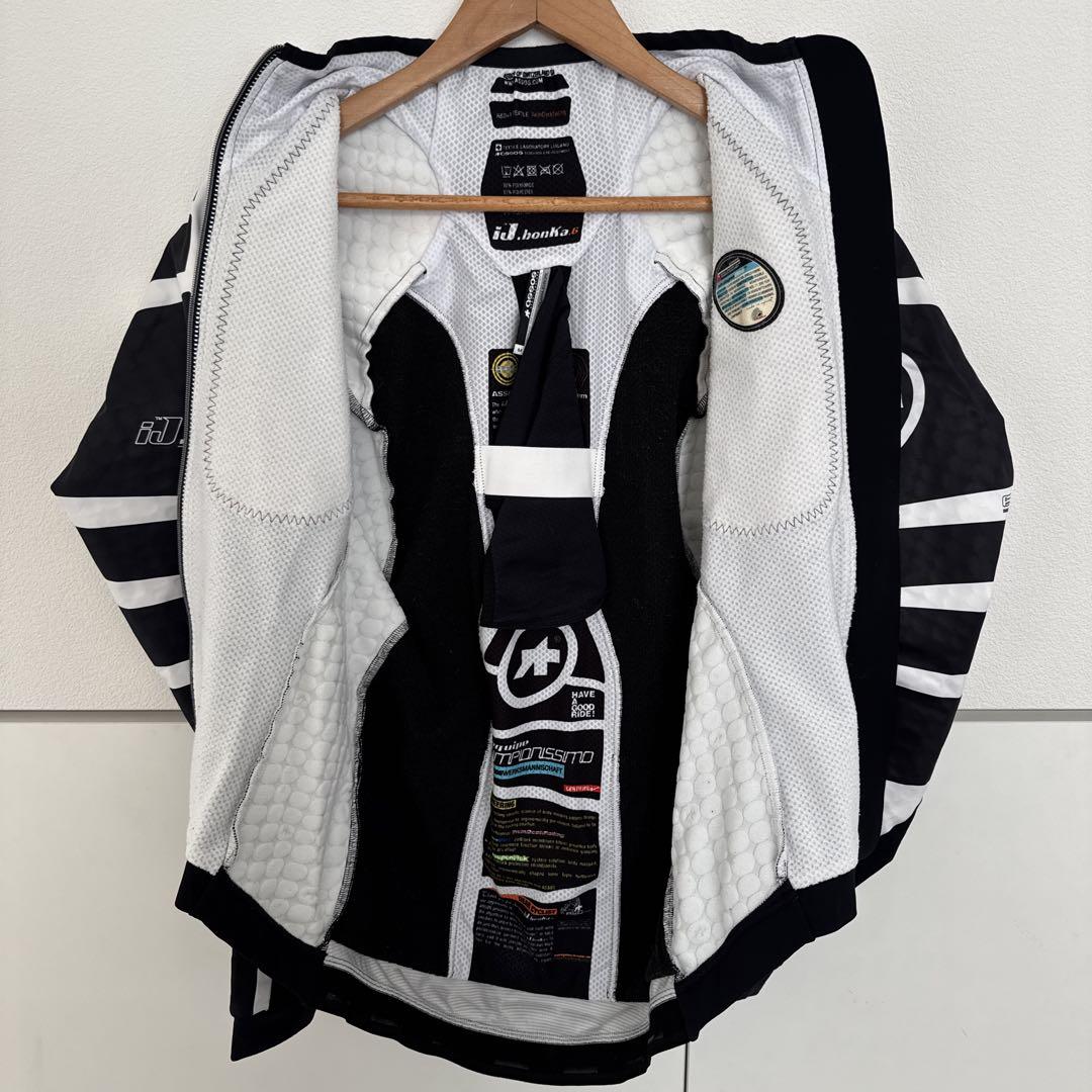 assos ボンカ