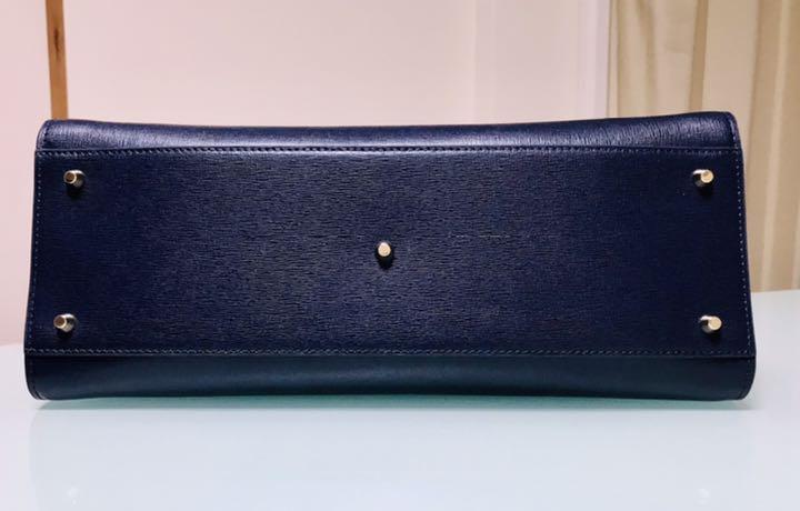 大得価 FURLA トートバッグ g1jPh-m79031175398 フルラ 定番定番人気