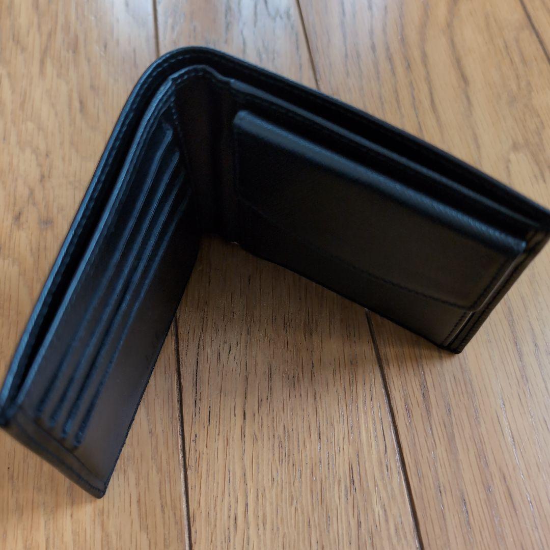 ダンヒル　dunhill 黒の二つ折り財布 メンズ