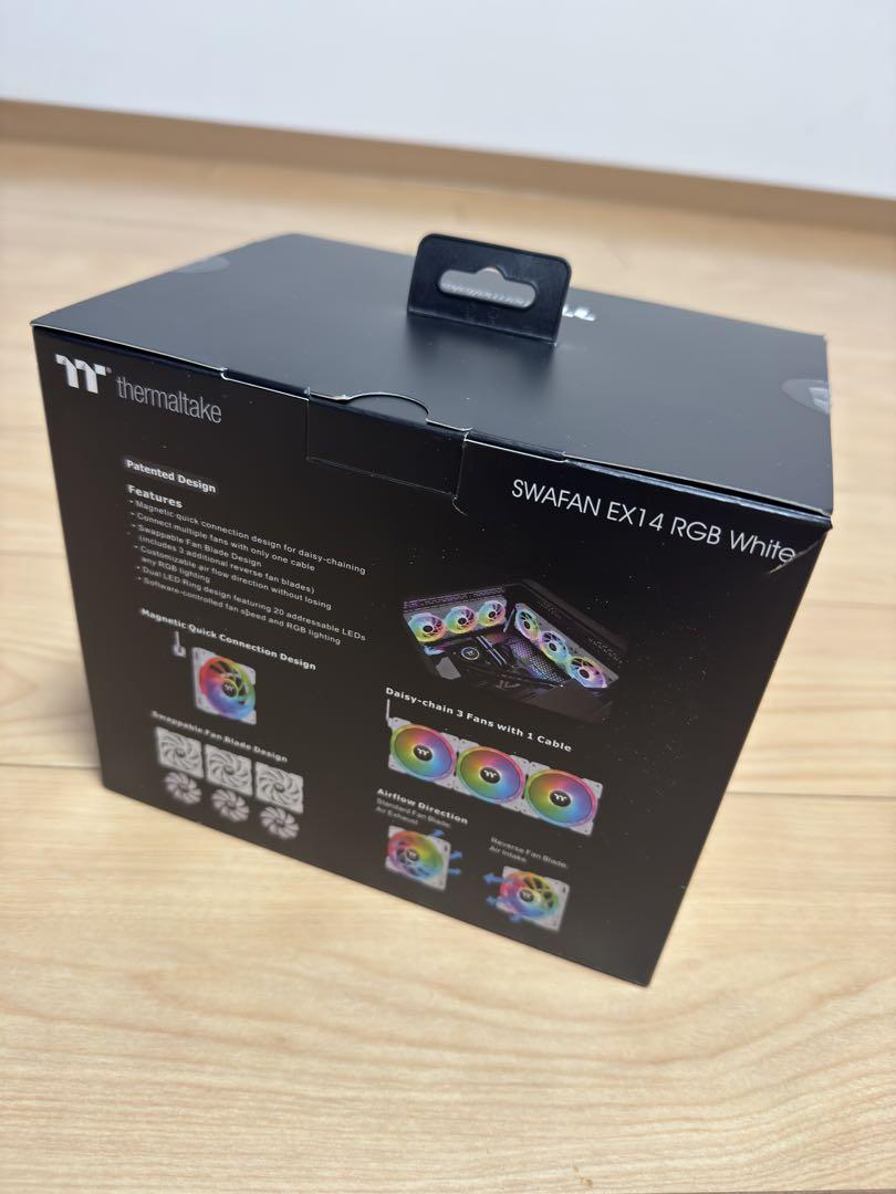 PC用ファン・クーラー Thermaltake SWAFAN EX14 RGB White