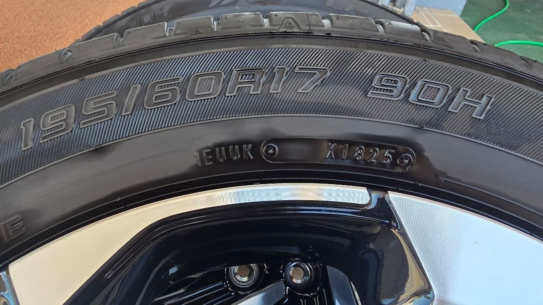 ライズ 純正17インチ タイヤホイール4本セット ENASAVE EC300 ライズ 純正17インチ タイヤホイール4本セット ENASAVE EC300