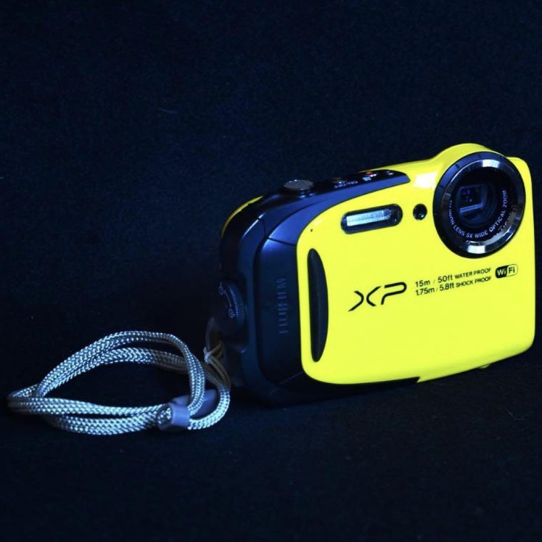 富士フィルム　Fujifilm XP80 防水デジタルカメラ