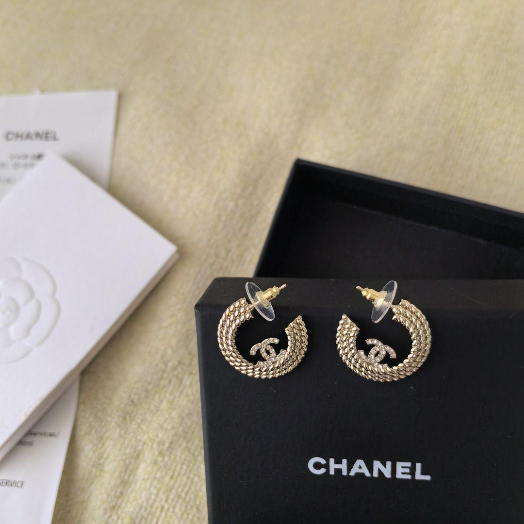 CHANEL ココマークミニ フープピアス CCロゴ