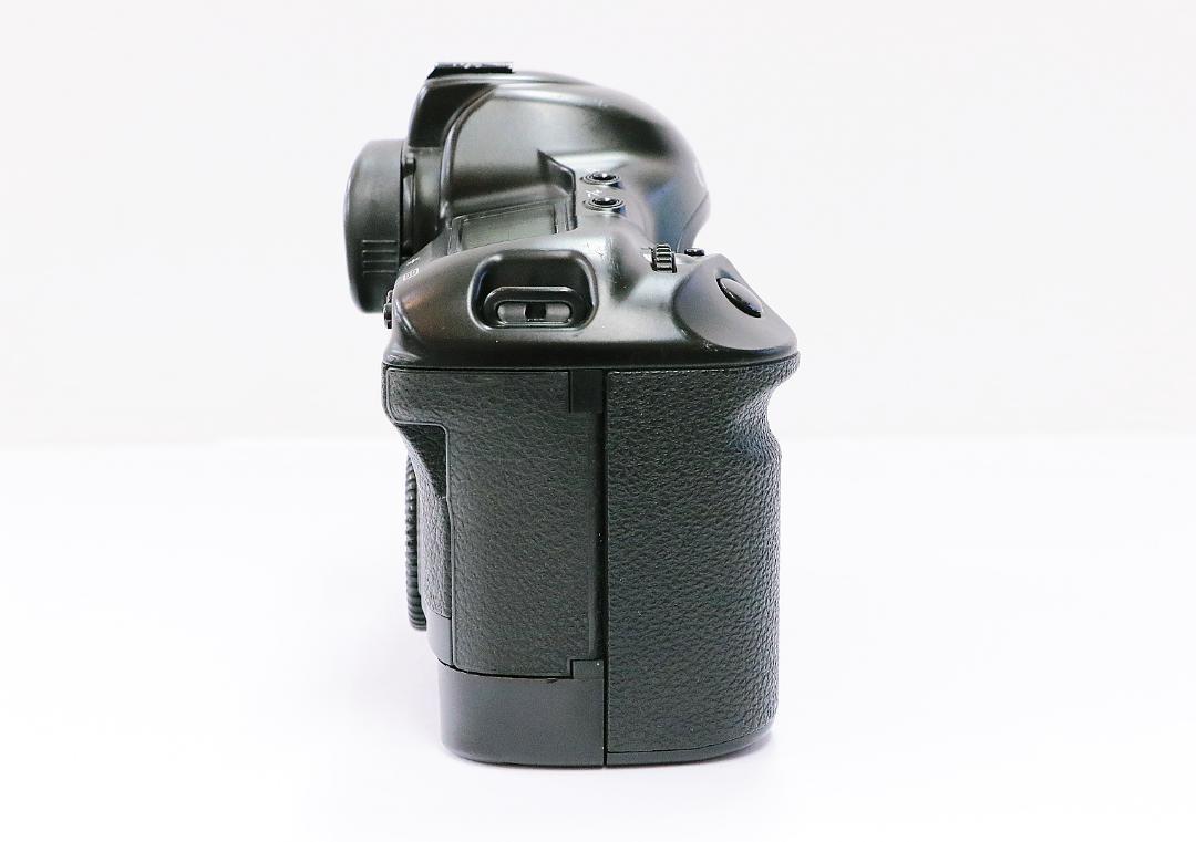 Canon EOS-1V フィルム一眼レフカメラ