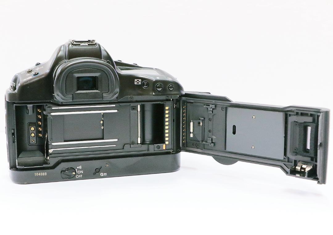 Canon EOS-1V フィルム一眼レフカメラ
