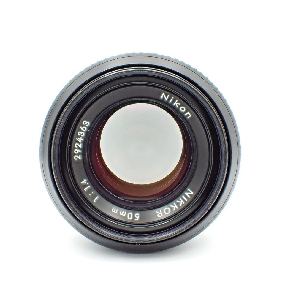 New NIKKOR 50mm / f1.4 後期 (1976年) (NIKON ニコン)