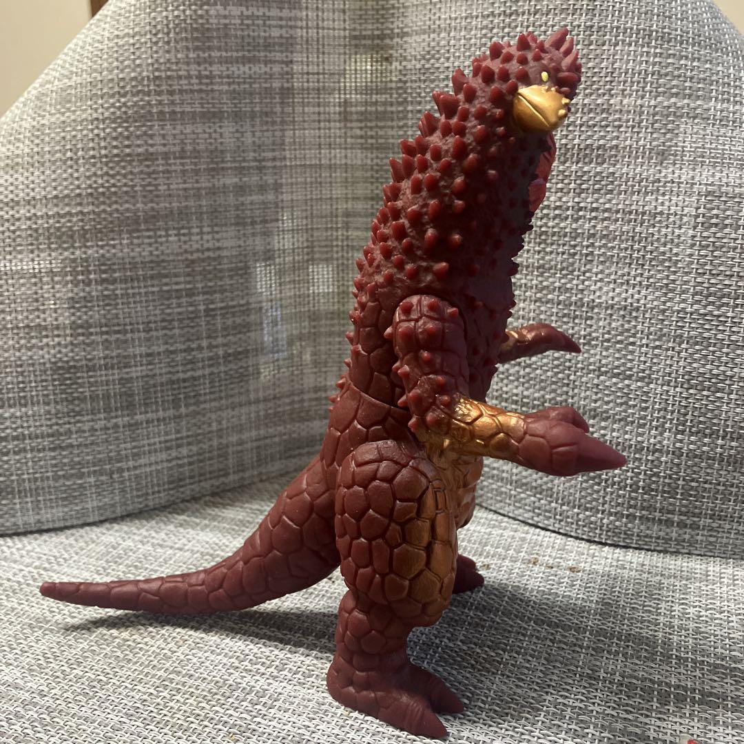 ウルトラ怪獣DX マガパンドン ウルトラフュージョンカード付き