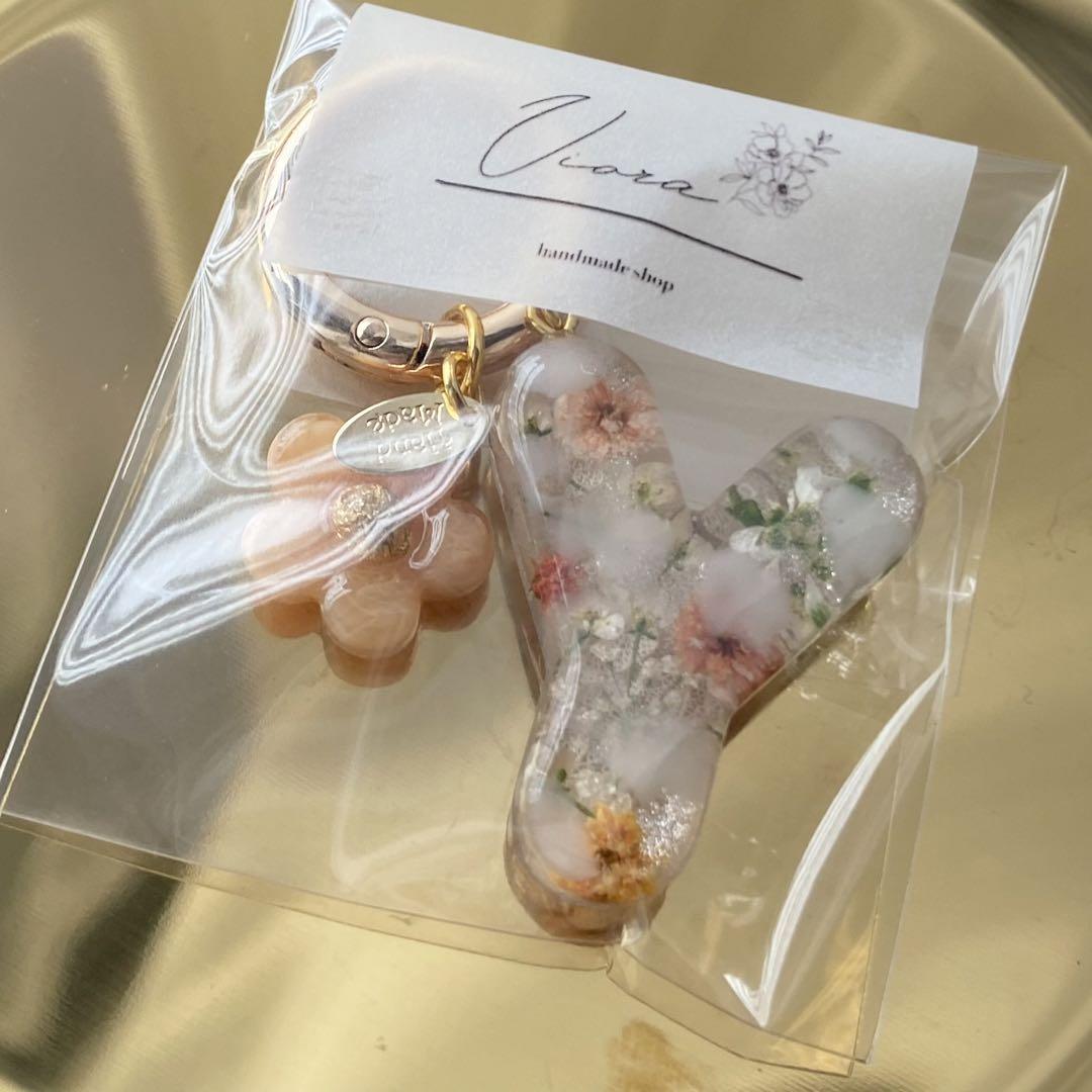 予定 オレンジイニシャルチャームY
