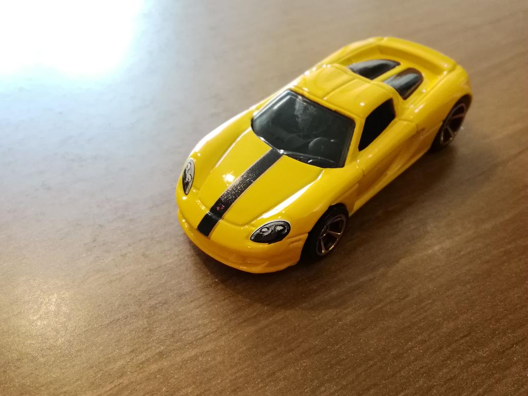 ホットウィール ポルシェ カレラ GT イエロー ホットウィール ポルシェカレラGTイエロー - メルカリ