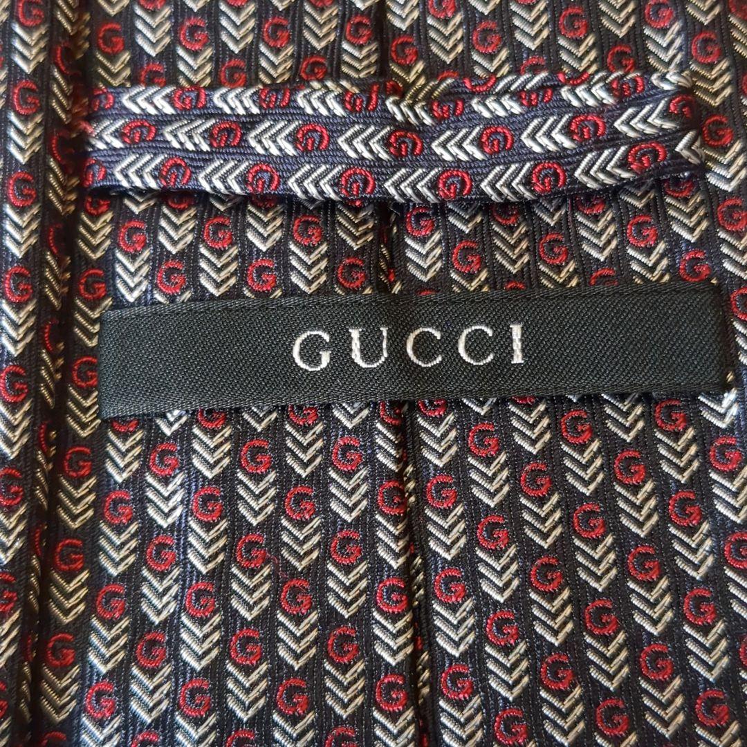 ❉GUCCI❉ネクタイ　Gロゴ　幾何学模様　赤　グレー　ネイビー