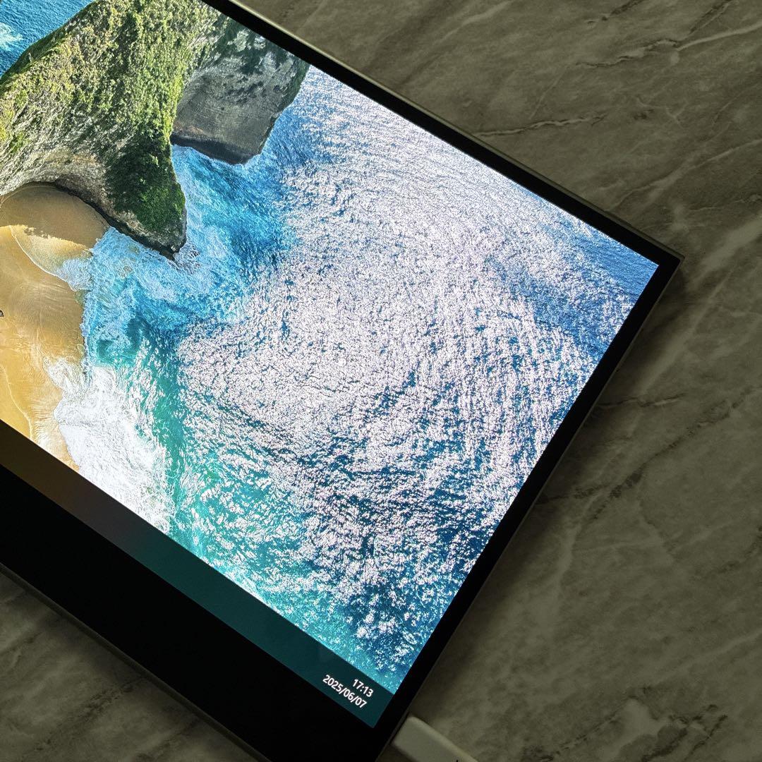 【美品】 INNOCN モバイルモニター 本体 4K 高画質 タッチ操作対応