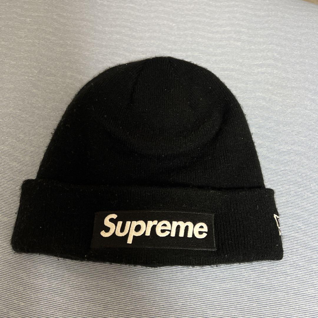 Supreme ニット帽 黒 World Famous刺繍 Supreme ニット帽 黒 World Famous - 帽子最高