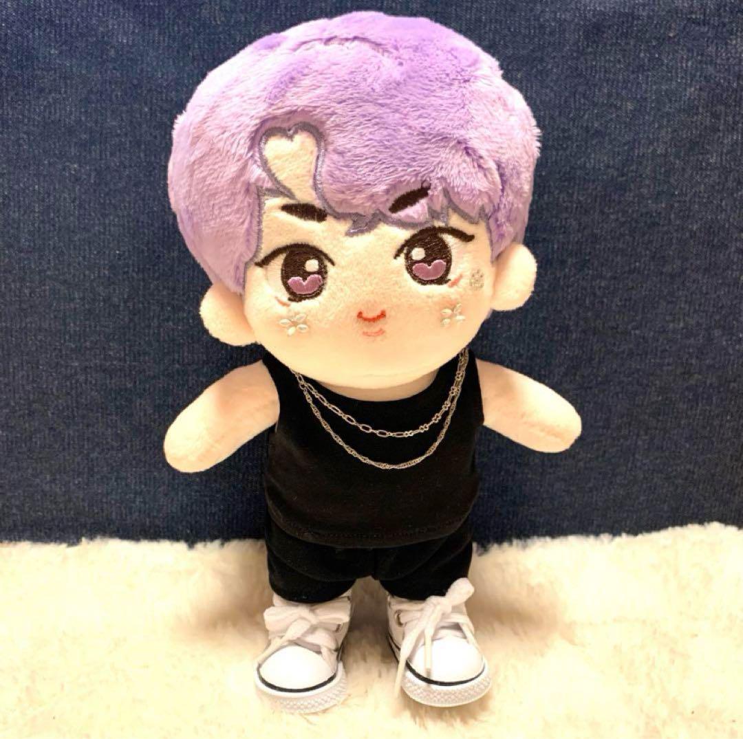 20cm ぬいぐるみ　服　4点セット　おまけ付き　BTS