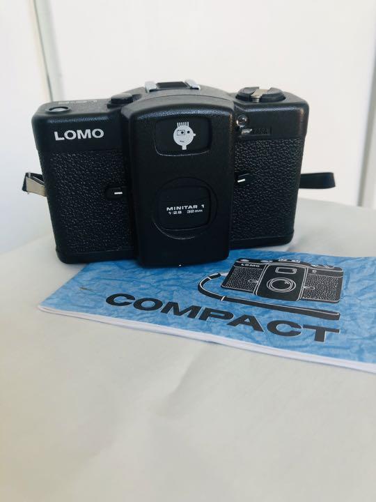 フィルムカメラ ☆各部モルト貼り替え済み・超美品☆ キャノン F-1 ...