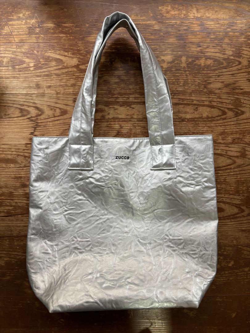zucca ズッカ　EMBOSSバッグ