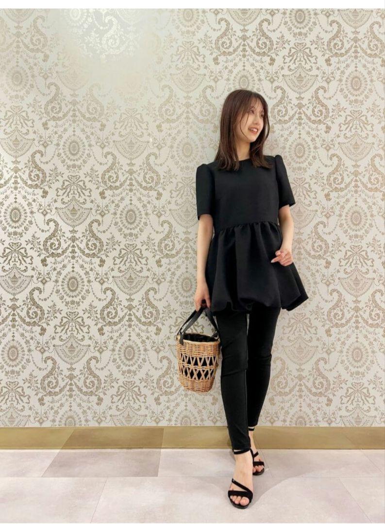 【タグ付き新品】アベニールエトワール　ストレッチレギンスパンツ