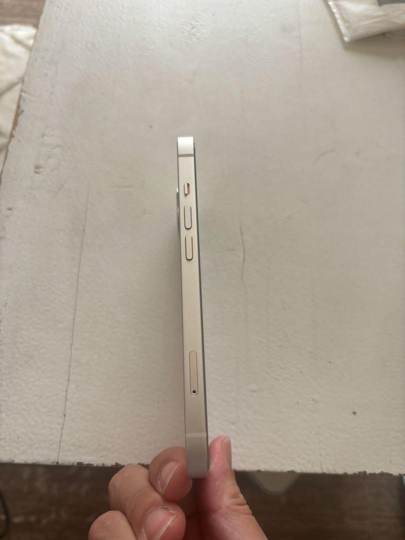☆iPhone13 128GB☆ホワイト☆