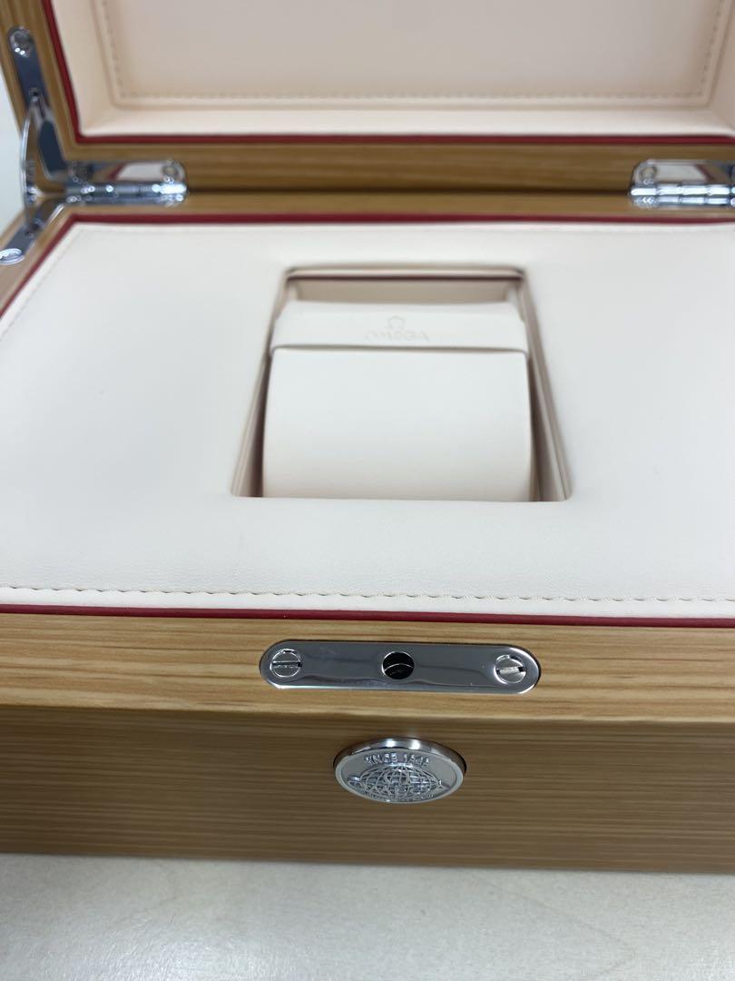 【美品】OMEGA 木目調 ボックス　　オメガ時計の専用ケース空箱