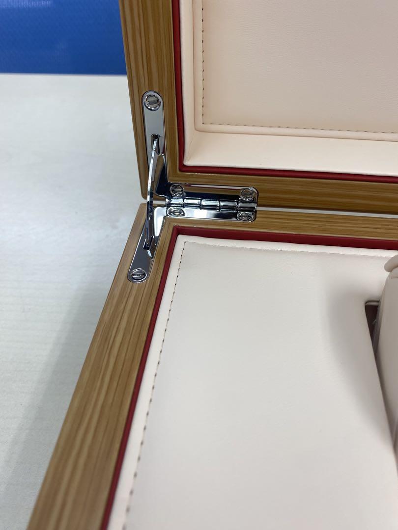 【美品】OMEGA 木目調 ボックス　　オメガ時計の専用ケース空箱