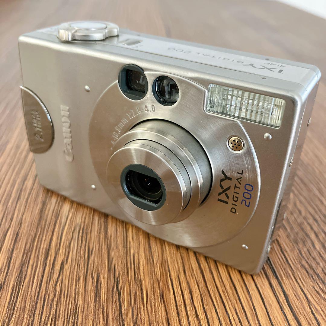 【送料無料/新品】 IXY Canon DIGITAL メルカリ - 動作確認済 オールドコンデジ 200 デジタルカメラ